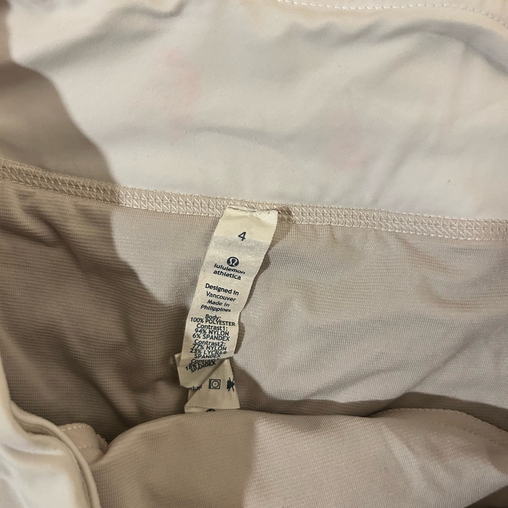 Gray and white speed up shorts - Picture 2 of 3